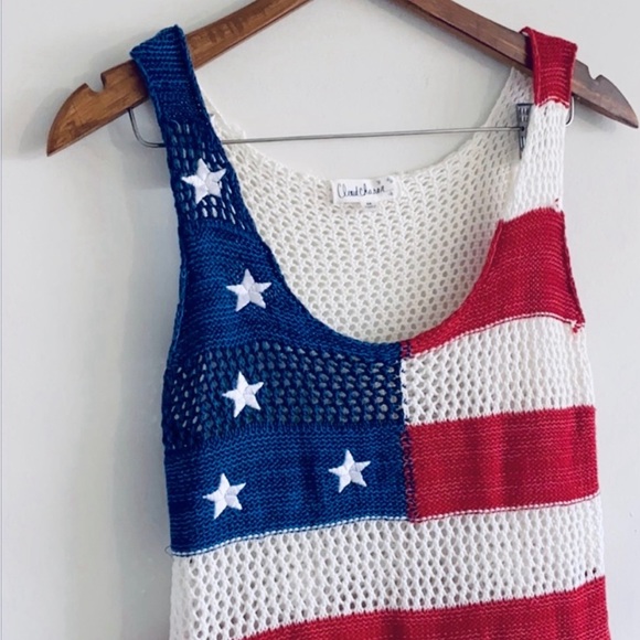 Cloud Chaser American Flag Knitted Short Sleeved Top with Fringes - Picture 3 of 9